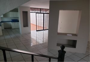 CASA JARDINES DE LA RIVERA--03